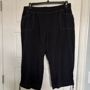 NEW Sahalie Flex Time Black Capri Pants XL - REDUCED! Lightweight + comfortable!